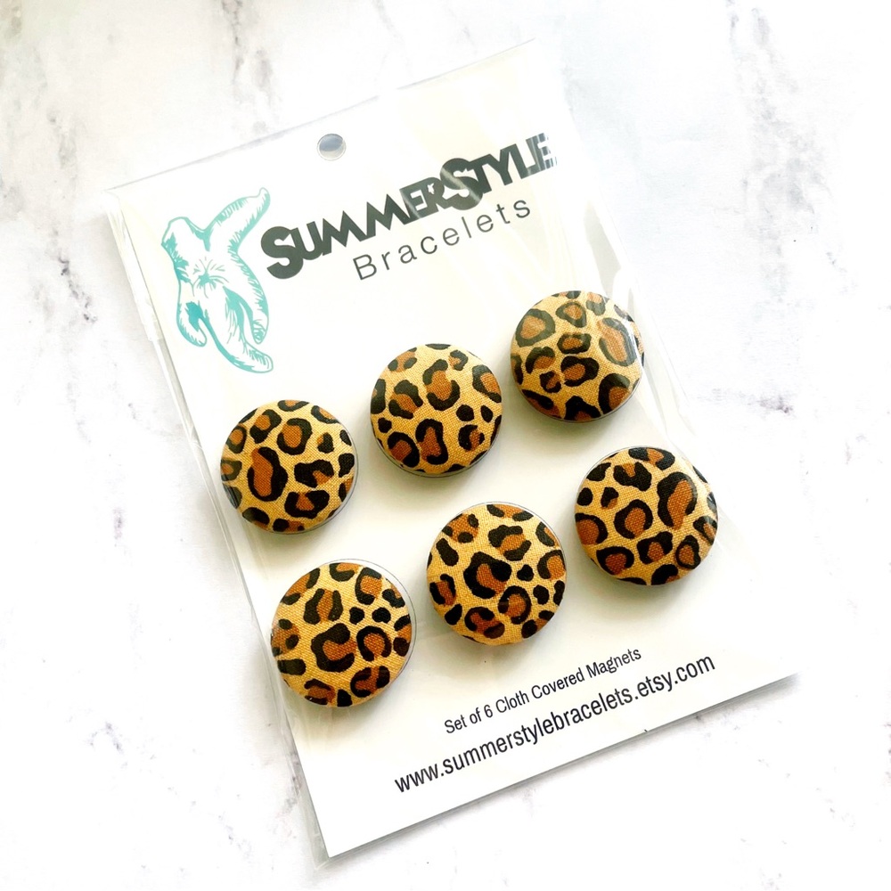 Leopard Cloth Button Magnet Set